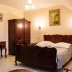 Urychertow Отель типа 